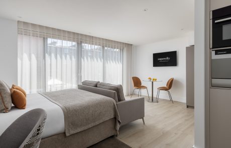 Supercity Aparthotel