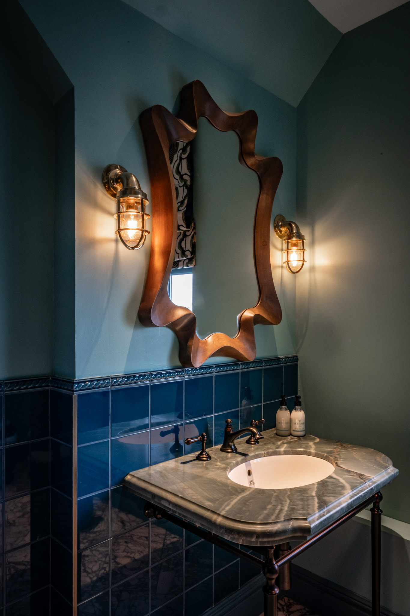 bespoke mirror frame