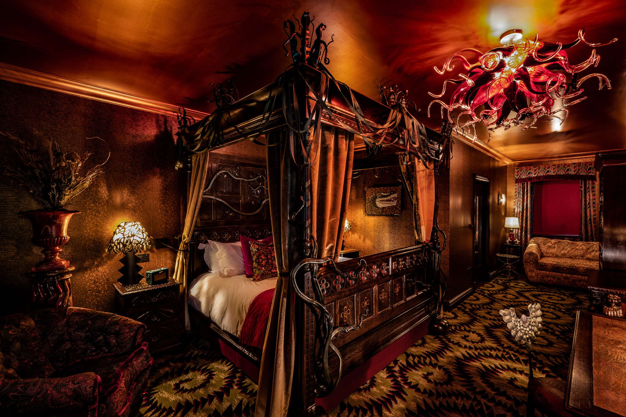 Monster – Sim Canetty Clarke