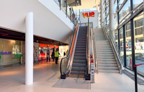 OMNi centre escalators